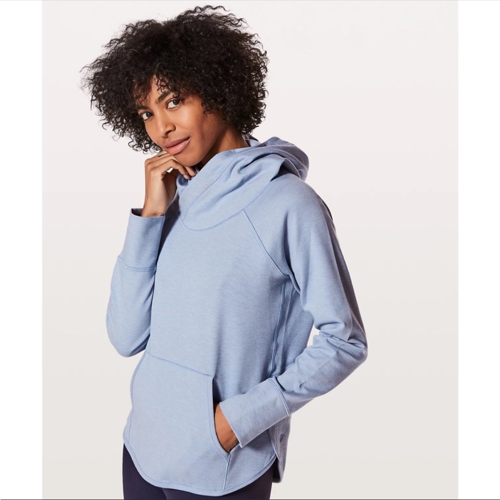 Lululemon Time Out Hoodie ❤️😊 in Hydrangea Blue 💜 - Picture 1 of 8
